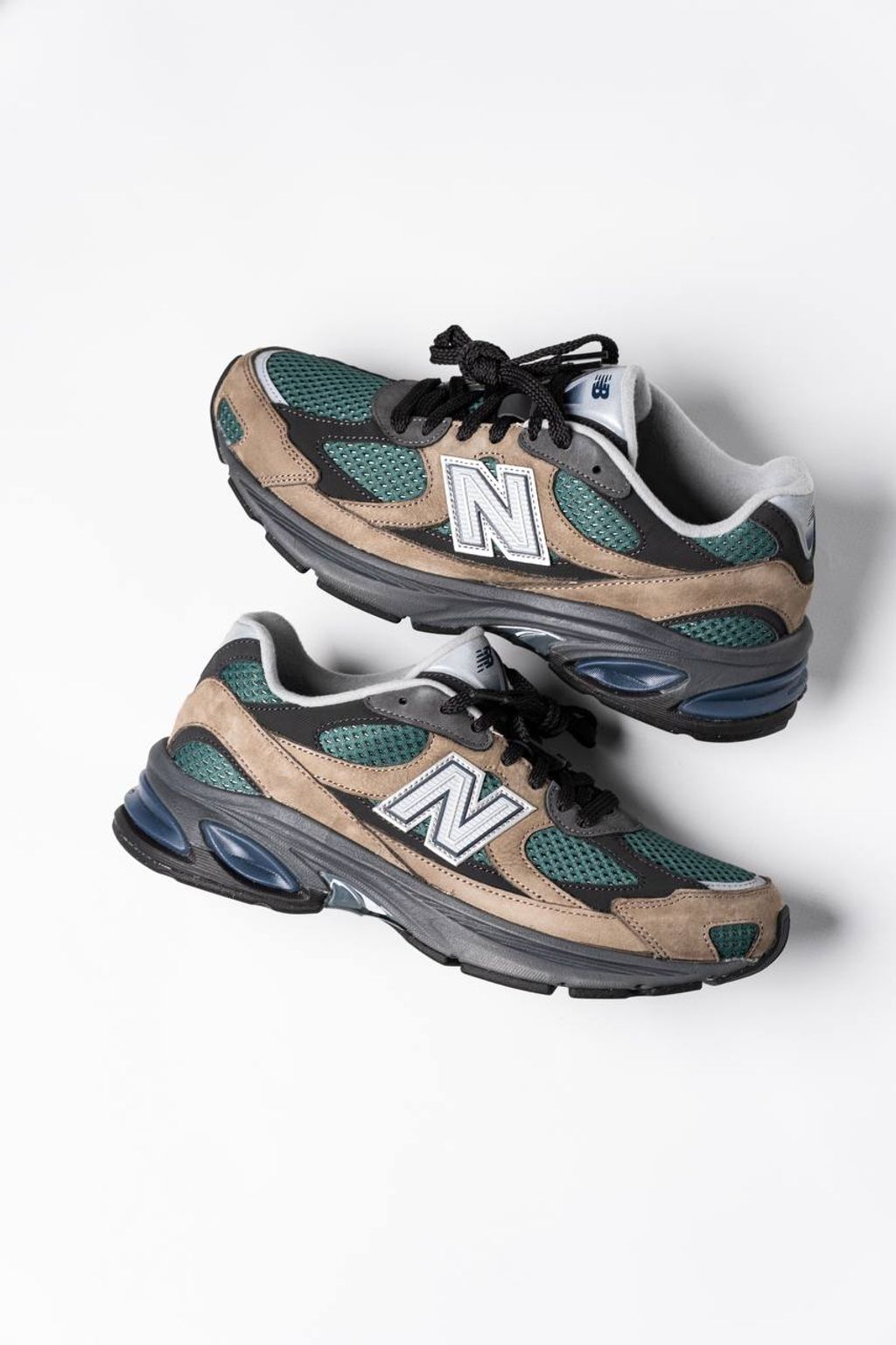 Кросівки New Balance 2010 хакі